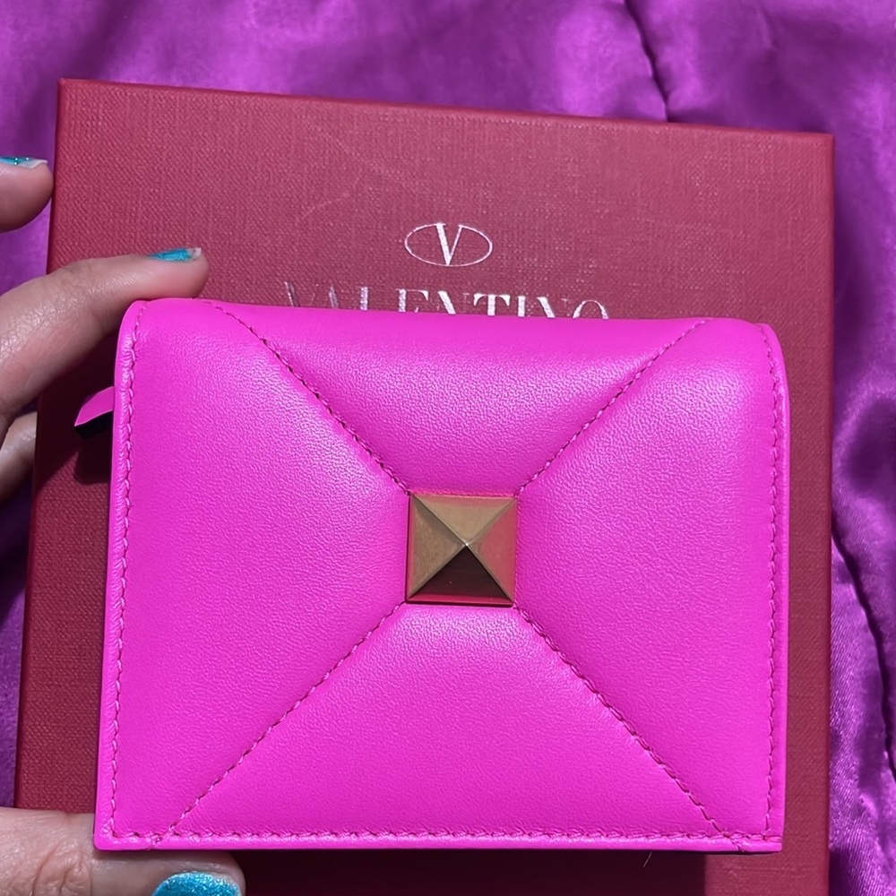 Valentino Fuscia Roman stud Wallet, limited edition.